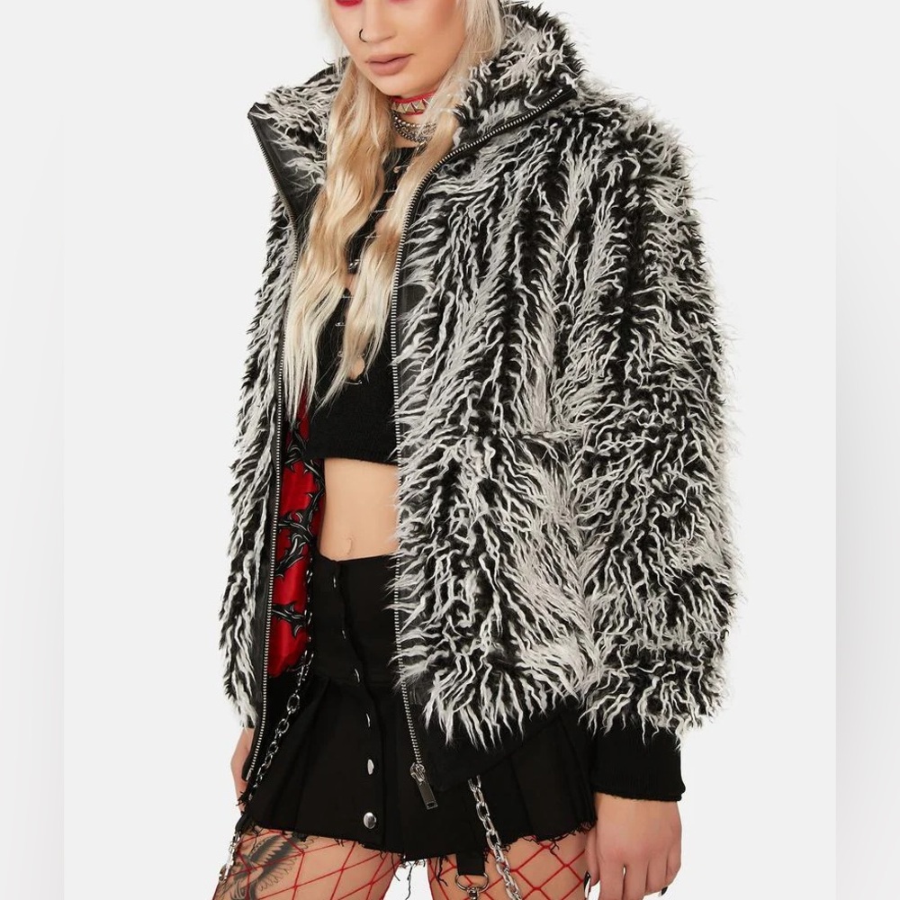 NWT Need No Protecting Faux Fur Jacket Dolls Kill